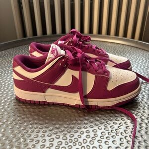 Nike Women's Fuchsia and White Sneakers